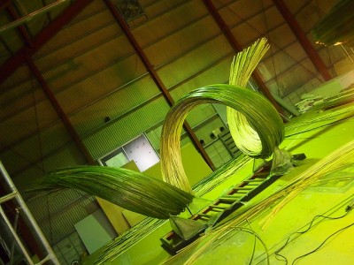 ダニエルオスト展　県庁前オブジェ