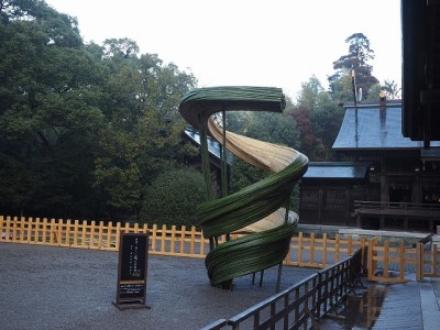 ダニエル・オスト展　宮崎神宮オブジェ