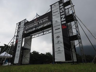 スタート　フィニッシュ　ゲートサイン