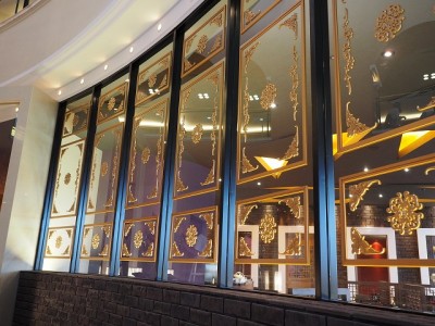 中華料理店　ウインドー装飾