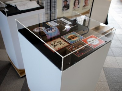 「命のあしあと」ドラマ　展示什器　その2